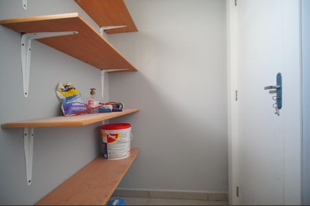 Casa de condomínio à venda com 100m², 3 quartos e 3 vagasDespensa