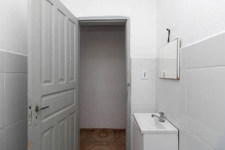 Casa à venda com 116m², 3 quartos e 1 vagaBanheiro 1