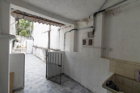 Casa à venda com 116m², 3 quartos e 1 vagaÁrea de Serviço 1