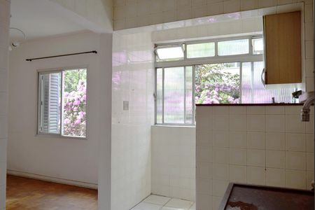 Apartamento à venda com 58m², 2 quartos e 1 vagaCozinha
