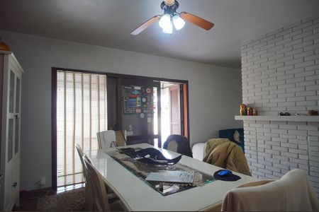 Casa à venda com 312m², 4 quartos e 2 vagasSala de Jantar