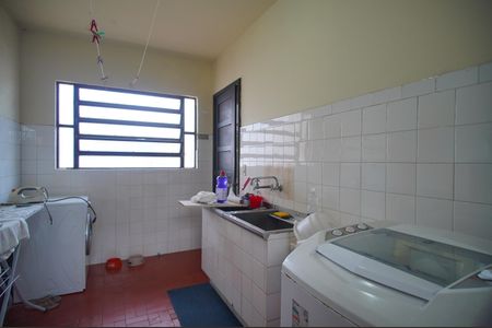 Casa à venda com 312m², 4 quartos e 2 vagasÁrea de Serviço