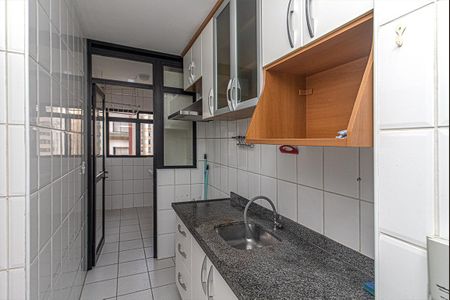 Apartamento à venda com 66m², 2 quartos e 1 vagaCozinha