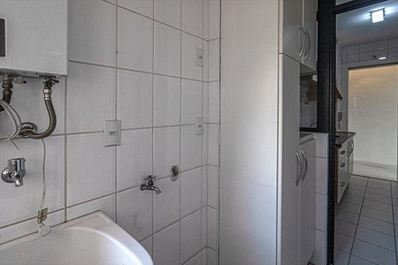Apartamento à venda com 66m², 2 quartos e 1 vagaÁrea de Serviço