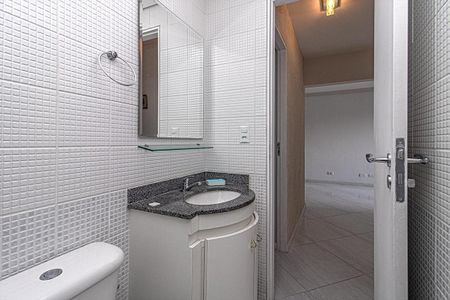 Apartamento à venda com 66m², 2 quartos e 1 vagaBanheiro Social