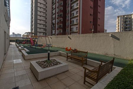 Apartamento à venda com 66m², 2 quartos e 1 vagaÁrea comum