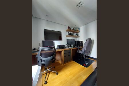 Apartamento à venda com 92m², 3 quartos e 2 vagas Apartamento à venda com 92m², 3 quartos e 2 vagasEscritório