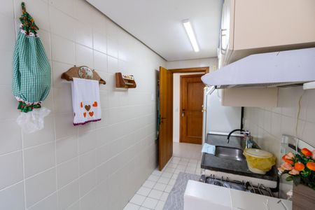 Apartamento à venda com 55m², 2 quartos e 1 vagaCozinha e Área de Serviço
