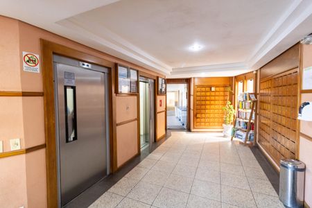 Apartamento à venda com 55m², 2 quartos e 1 vagaHall de entrada