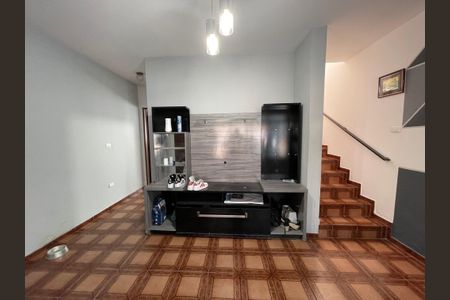 Sala de casa para alugar com 2 quartos, 250m² em Vila Universitaria, São Paulo