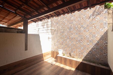 Casa de condomínio para alugar com 80m², 2 quartos e 1 vaga Casa de condomínio para alugar com 80m², 2 quartos e 1 vagaÁrea de Serviço