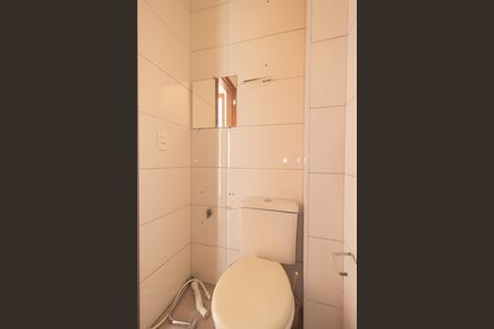 Casa de condomínio para alugar com 80m², 2 quartos e 1 vaga Casa de condomínio para alugar com 80m², 2 quartos e 1 vagaBanheiro 1