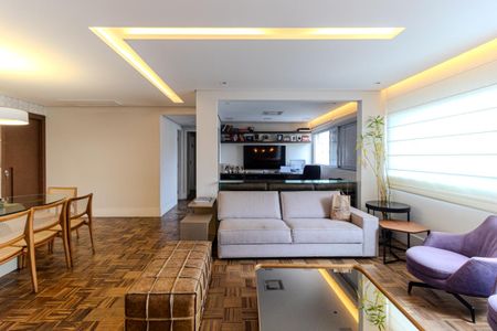 Apartamento à venda com 111m², 2 quartos e 1 vagaSala