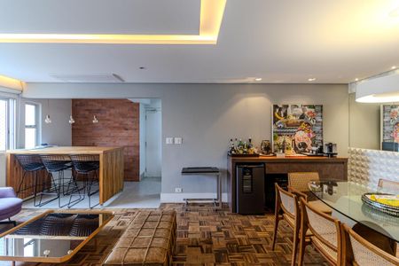 Apartamento à venda com 111m², 2 quartos e 1 vagaSala