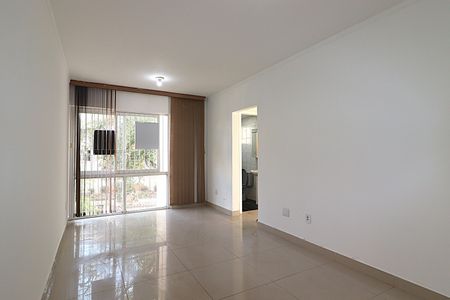 Sala de apartamento à venda com 2 quartos, 59m² em Jardim do Salso, Porto Alegre