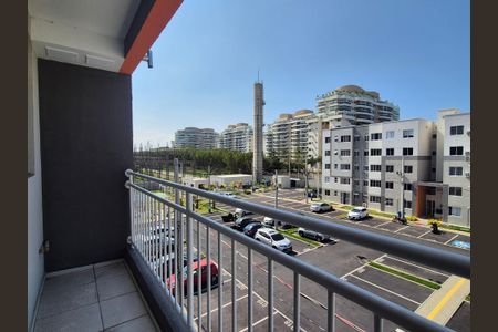 Sacada da Sala de apartamento à venda com 3 quartos, 58m² em Barra da Tijuca, Rio de Janeiro