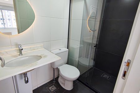 Apartamento para alugar com 54m², 2 quartos e 1 vaga Apartamento para alugar com 54m², 2 quartos e 1 vagaBanheiro da Suíte