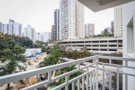 Varanda da Sala de apartamento para alugar com 2 quartos, 62m² em Vila Andrade, São Paulo