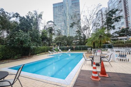 Apartamento para alugar com 62m², 2 quartos e 1 vagaÁrea comum - Piscina