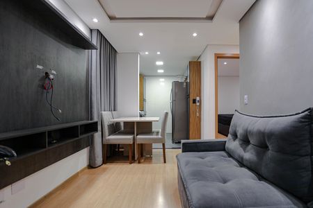 Apartamento para alugar com 44m², 2 quartos e 1 vaga Apartamento para alugar com 44m², 2 quartos e 1 vagaSala