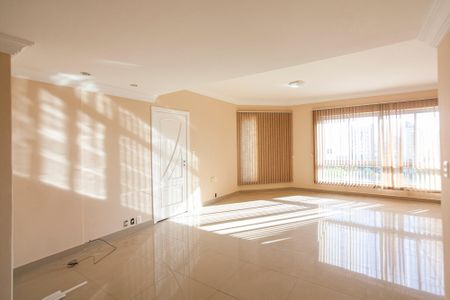 Sala 1 de apartamento para alugar com 3 quartos, 175m² em Centro, Uberlândia
