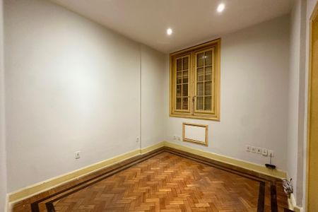 Apartamento à venda com 80m², 2 quartos e sem vaga Apartamento à venda com 80m², 2 quartos e sem vagaSuíte