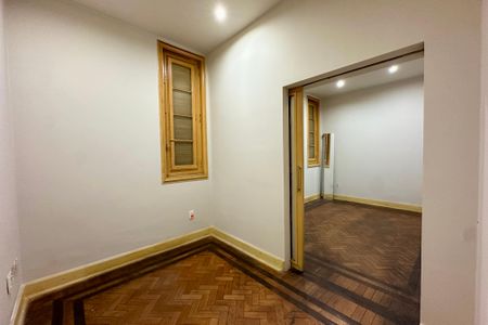 Apartamento à venda com 80m², 2 quartos e sem vaga Apartamento à venda com 80m², 2 quartos e sem vagaQuarto