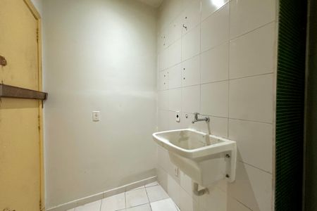 Apartamento à venda com 80m², 2 quartos e sem vaga Apartamento à venda com 80m², 2 quartos e sem vagaÁrea de Serviço