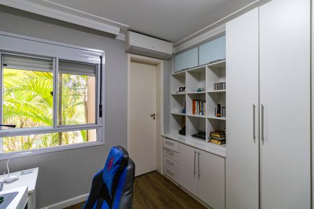 Apartamento à venda com 141m², 4 quartos e 2 vagasQuarto 4