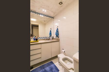 Apartamento à venda com 141m², 4 quartos e 2 vagasBanheiro do Quarto 3