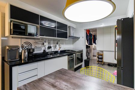 Apartamento à venda com 141m², 4 quartos e 2 vagasCozinha