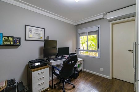 Apartamento à venda com 141m², 4 quartos e 2 vagasQuarto 4