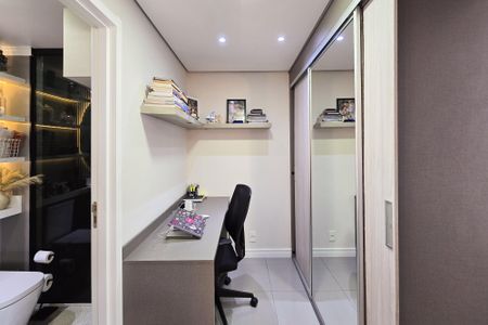 Apartamento à venda com 42m², 1 quarto e 1 vagaEscritório