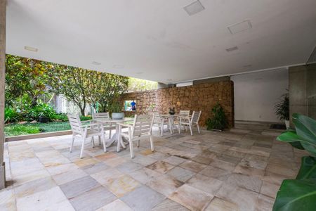 Apartamento à venda com 93m², 3 quartos e 1 vaga Apartamento à venda com 93m², 3 quartos e 1 vagaÁrea comum