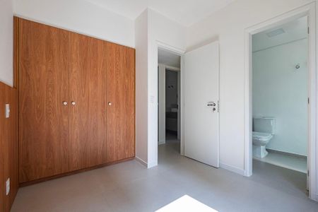 Apartamento à venda com 93m², 3 quartos e 1 vaga Apartamento à venda com 93m², 3 quartos e 1 vagaSuíte