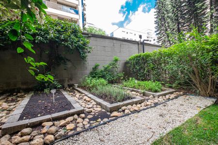 Apartamento à venda com 93m², 3 quartos e 1 vaga Apartamento à venda com 93m², 3 quartos e 1 vagaÁrea comum