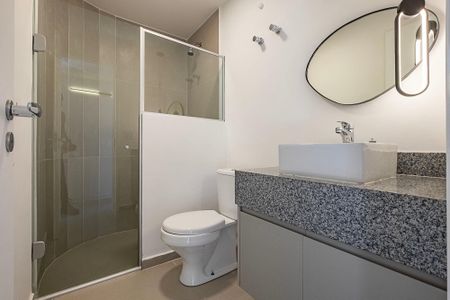 Apartamento à venda com 93m², 3 quartos e 1 vaga Apartamento à venda com 93m², 3 quartos e 1 vagaBanheiro Social