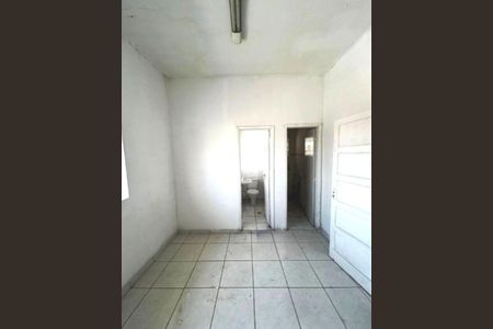 Casa à venda com 4 quartos, 250m² em Indianópolis, São Paulo