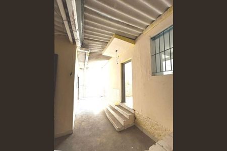 Casa à venda com 4 quartos, 250m² em Indianópolis, São Paulo