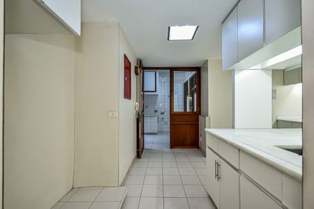 Apartamento à venda com 180m², 4 quartos e 1 vaga