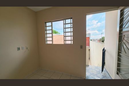 Sala de casa para alugar com 1 quarto, 50m² em Jardim Sao Camilo Novo, Jundiaí