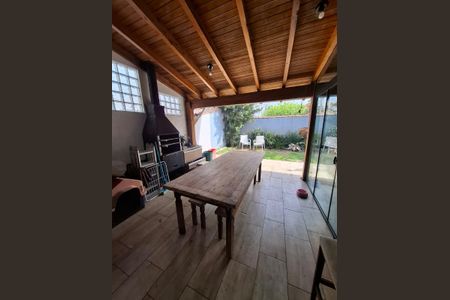 Casa de condomínio para alugar com 150m², 3 quartos e 2 vagasÁrea Externa