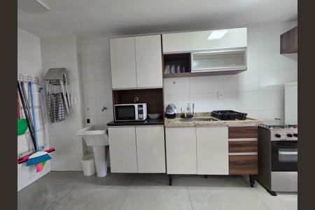 Apartamento para alugar com 67m², 2 quartos e 2 vagas Apartamento para alugar com 67m², 2 quartos e 2 vagasCozinha