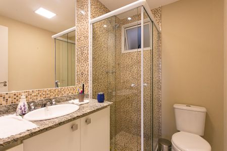 Apartamento à venda com 82m², 3 quartos e 1 vaga Apartamento à venda com 82m², 3 quartos e 1 vagaBanheiro Social