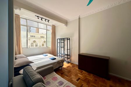 Studio para alugar com 35m², 1 quarto e sem vagaSala/Quarto