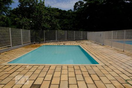 Apartamento à venda com 48m², 2 quartos e 1 vaga Apartamento à venda com 48m², 2 quartos e 1 vagaÁrea comum - Piscina