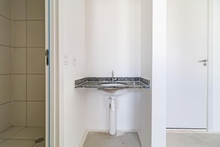 Apartamento para alugar com 35m², 2 quartos e sem vagaBanheiro