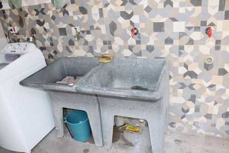 Casa para alugar com 70m², 2 quartos e sem vagaLavanderia