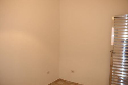 Quarto 1 de casa para alugar com 2 quartos, 70m² em Jardim Nayara, Embu das Artes