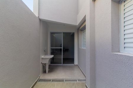 Casa para alugar com 70m², 2 quartos e 1 vaga Casa para alugar com 70m², 2 quartos e 1 vagaÁrea de Serviço